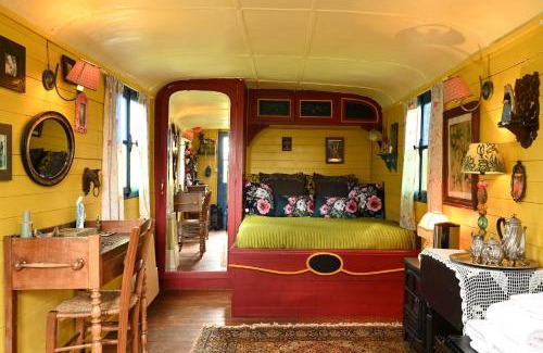 Pech-Luna Apartment | Roulotte Gypsie Violette