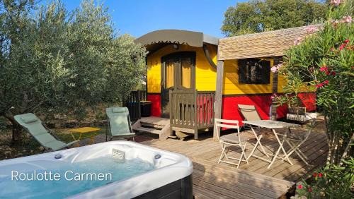 Baron Apartment | Roulottes Farigoule tout confort