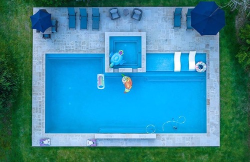 Round Top House | Round Top Gem | Casa Tres Hermanas | Pool + Hot Tub + Fire Pit + Grill