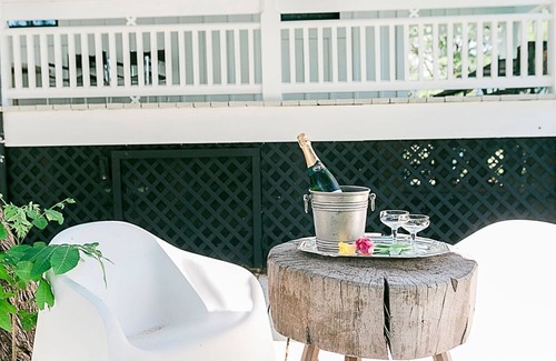Round Top Apartment | Round Top's Stylish Hospitality- The Frenchie Boutique Hotel ROOM 5