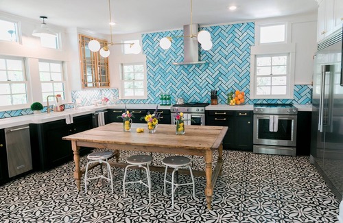 Round Top Apartment | Round Top's Stylish Hospitality- The Frenchie Boutique Hotel ROOM 8