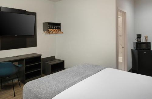 Barstow Hotel | Route 66 Motel