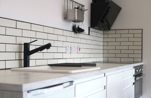 Tully Apartment | Rowan Beg Retreat - Tranquil apartment with WiFi in charming Renvyle