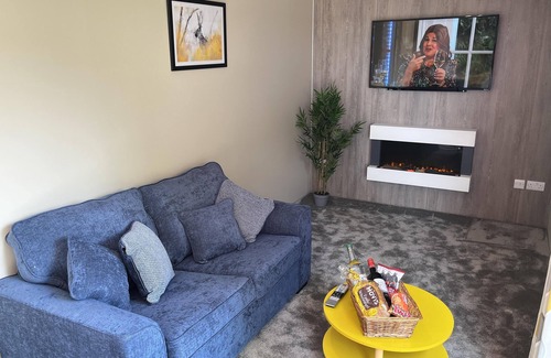 Storwood Cabin | Rowan Boutique Lodge for couples with a dog