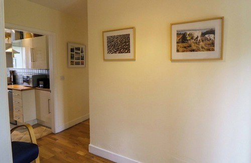 Killarney Cottage | ROWANTREE, family friendly, with open fire in Beaufort, County Kerry