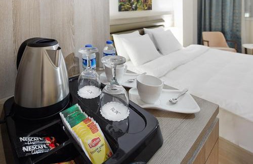 Bahcelievler Hotel | Rox Hotel Istanbul