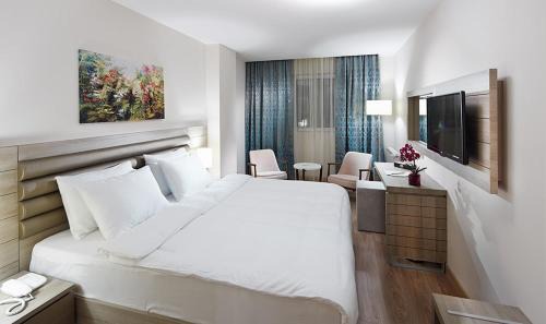 Bahcelievler Hotel | Rox Hotel Istanbul