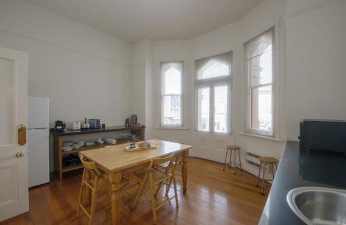 Hobart Central Business District Apartment | Roxburgh House Apartments