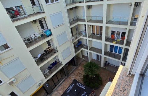 Shengjin Apartment | Roxhensi 2