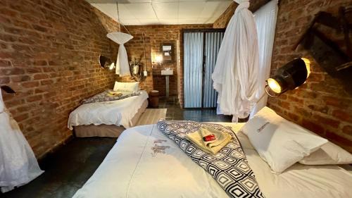 Grootfontein Cabin | Roy's Rest Camp