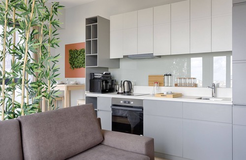 Umraniye Apartment | Roya Nova Residence by NewInn