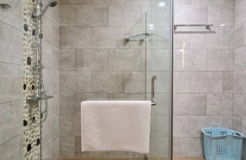 Anse Royale Apartment | Royal 2 Bedroom Executive suite