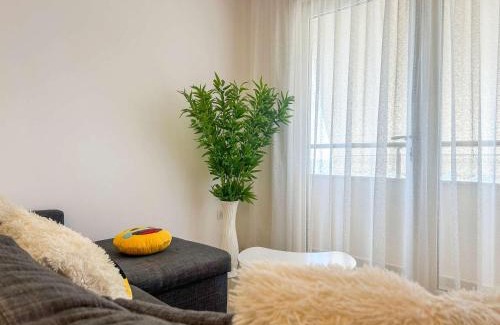 Durres Apartment | Royal Anchor Suites