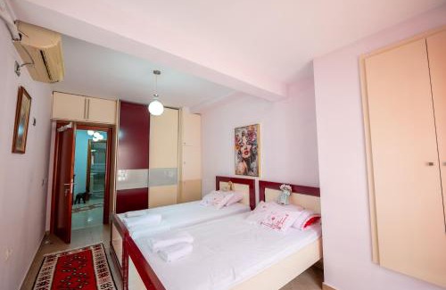 Qender Apartment | Royal Apartment