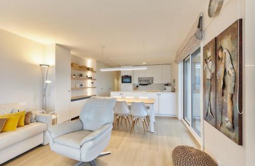 Ostend City Centre Apartment | Royal Ascot III 11-04