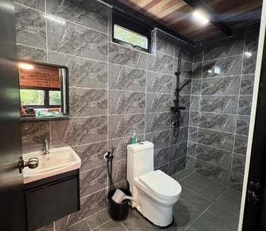 Kuala Klawang House | Royal Brick Cottage, Jelebu