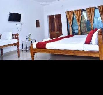 Kalapet House | Royal Caribbean beach resort
