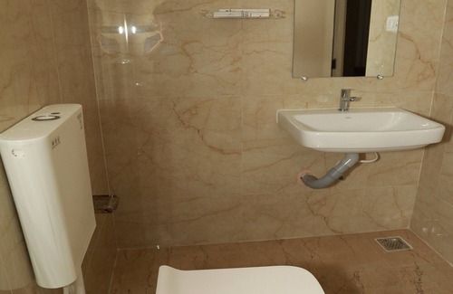 Oragadam Hotel | Royal Chola
