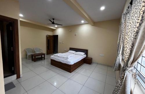 Devanahalli Hotel | Royal Comforts Budigere