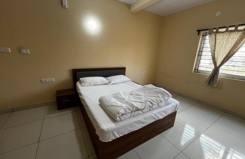 Devanahalli Hotel | Royal Comforts Budigere
