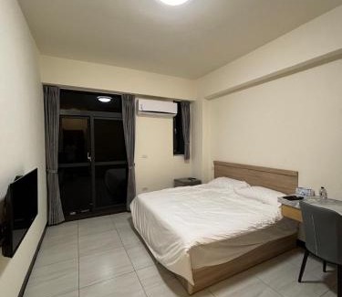 Gongtouli House | Royal Court B&B