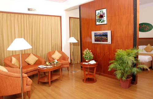 Madurai Main Hotel | Royal Court