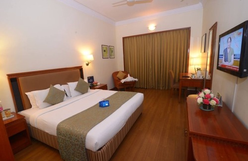 Madurai Main Hotel | Royal Court