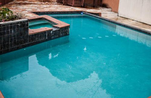 Jack's Hill Apartment | Royal Deluxe at dillsbury