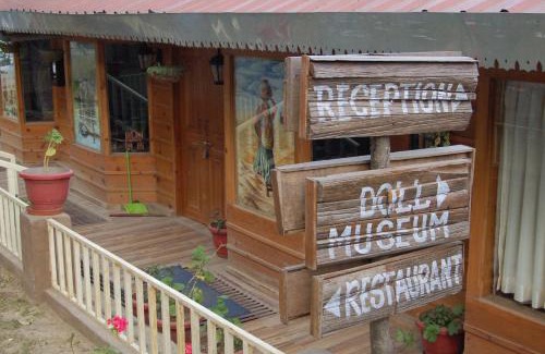 Mukteshwar Resort | Royal Dutch Resorts and Doll Museum