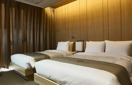 Yeongjong-dong Hotel | Royal Emporium Incheon Airport Hotel