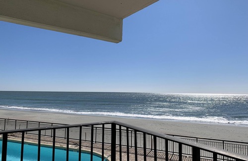 Garden City Condo | Royal Gardens Oceanfront Unit 110