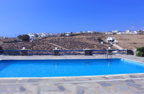 Kalafatis Condo | Royal Gem by Mykonos (Super Clean Pool Maisonette)