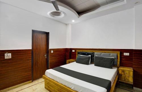 Indirapuram Hotel | ROYAL GRAND STAY