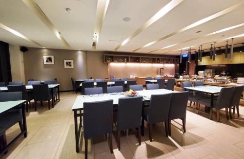 East District Hotel | Royal Guest Hotel
