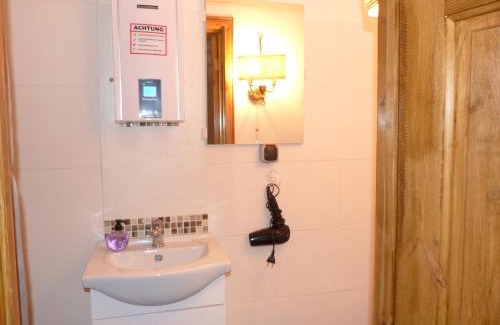 Dulken Bed & Breakfast | Royal Guest House