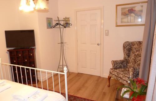 Dulken Bed & Breakfast | Royal Guest House