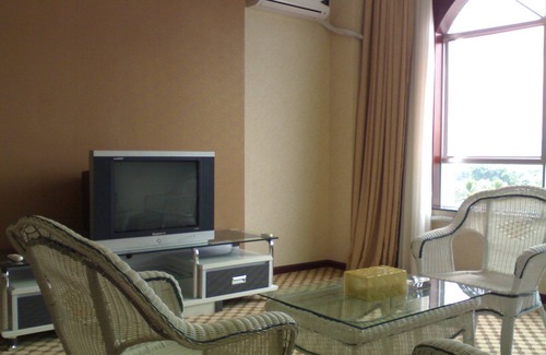 Luang Namtha Hotel | Royal Hotel Luang Namtha ' Huang Ching'