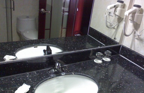 Luang Namtha Hotel | Royal Hotel Luang Namtha ' Huang Ching'