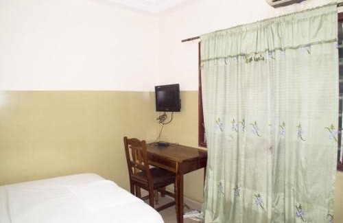 Lome Hotel | Royal hotel