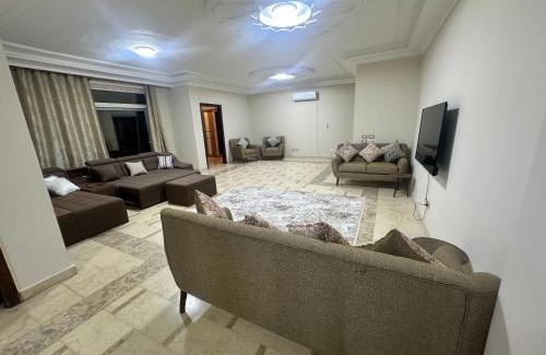 Heliopolis Apartment | Royal House
