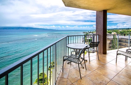 Kahana Condo | Royal Kahana Maui 1110 Oceanfront 2.