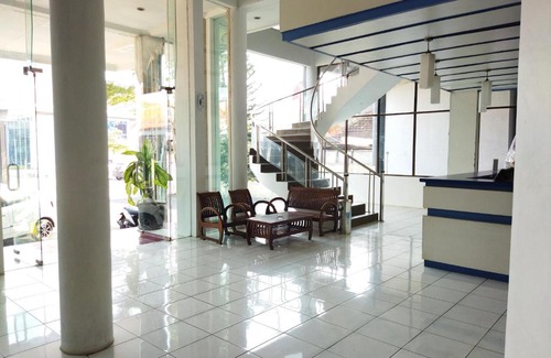 Jepara Hotel | Royal Kencana Hotel powered by Cocotel