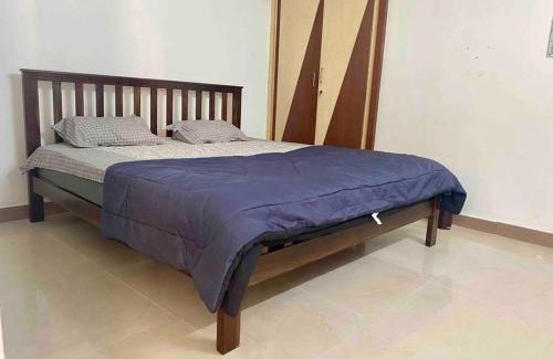 Lakshmipuram Apartment | Royal King Bed Suite, Service Apartments, 1km to center , Free WI-FI