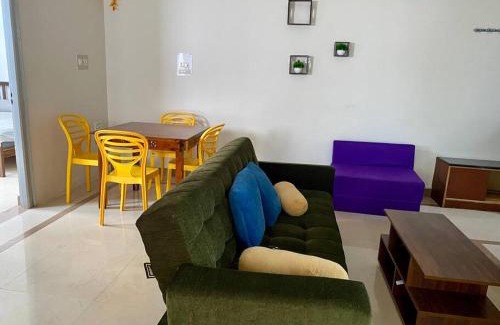 Lakshmipuram Apartment | Royal King Bed Suite, Service Apartments, 1km to center , Free WI-FI