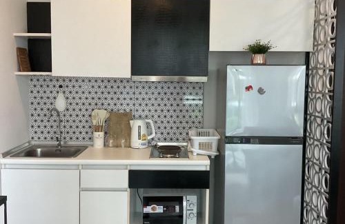 Ban Bo Han Apartment | Royal Lee Phuket Condominium Airport