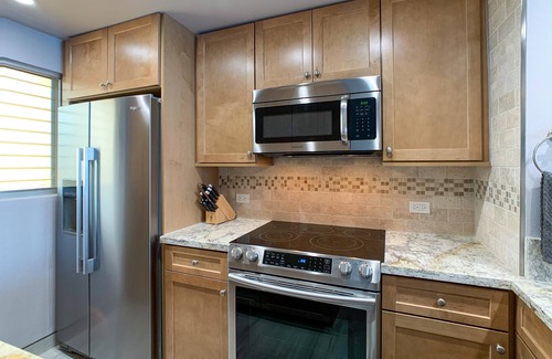 Kihei Condo | Royal Mauian 309 - Direct Ocean Front, Renovated, Seconds to the Beach, Split AC