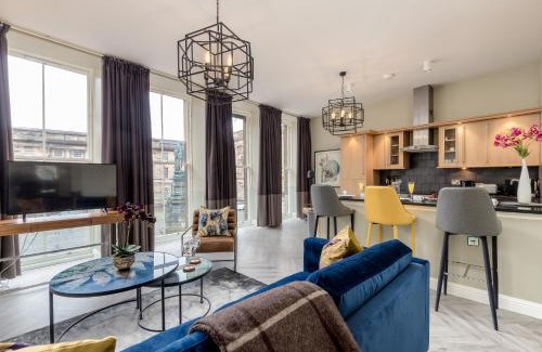 Old Town Apartment | Royal Mile Apartments by Joivy