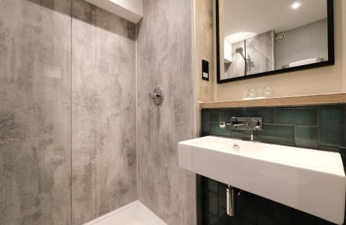 Bloomsbury Hotel | Royal National Hotel