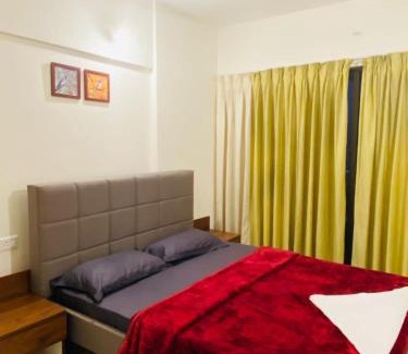 Pune House | Royal Nest - Just 1 Km from Airport
