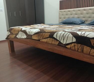 Hadapsar Bed & Breakfast | Royal Nest - Neo